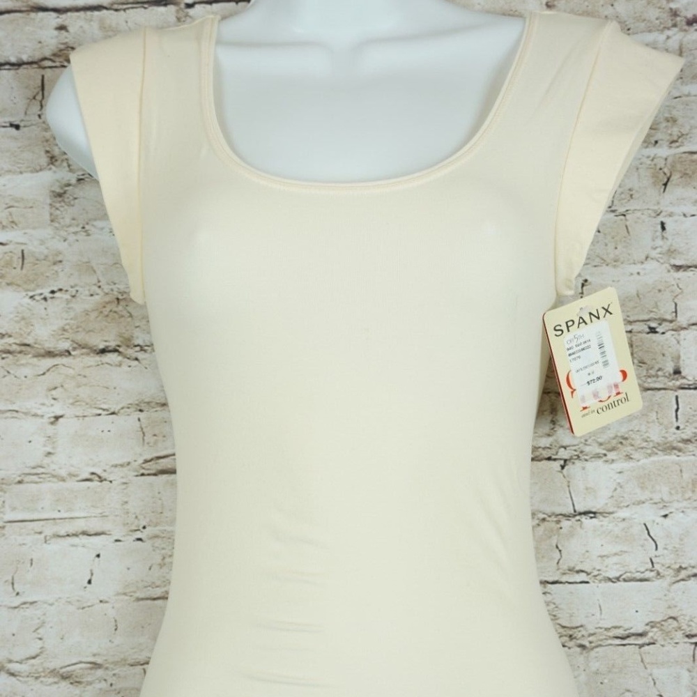 Spanx Cap Sleeve Scoop Neck Tee Vanilla Cream